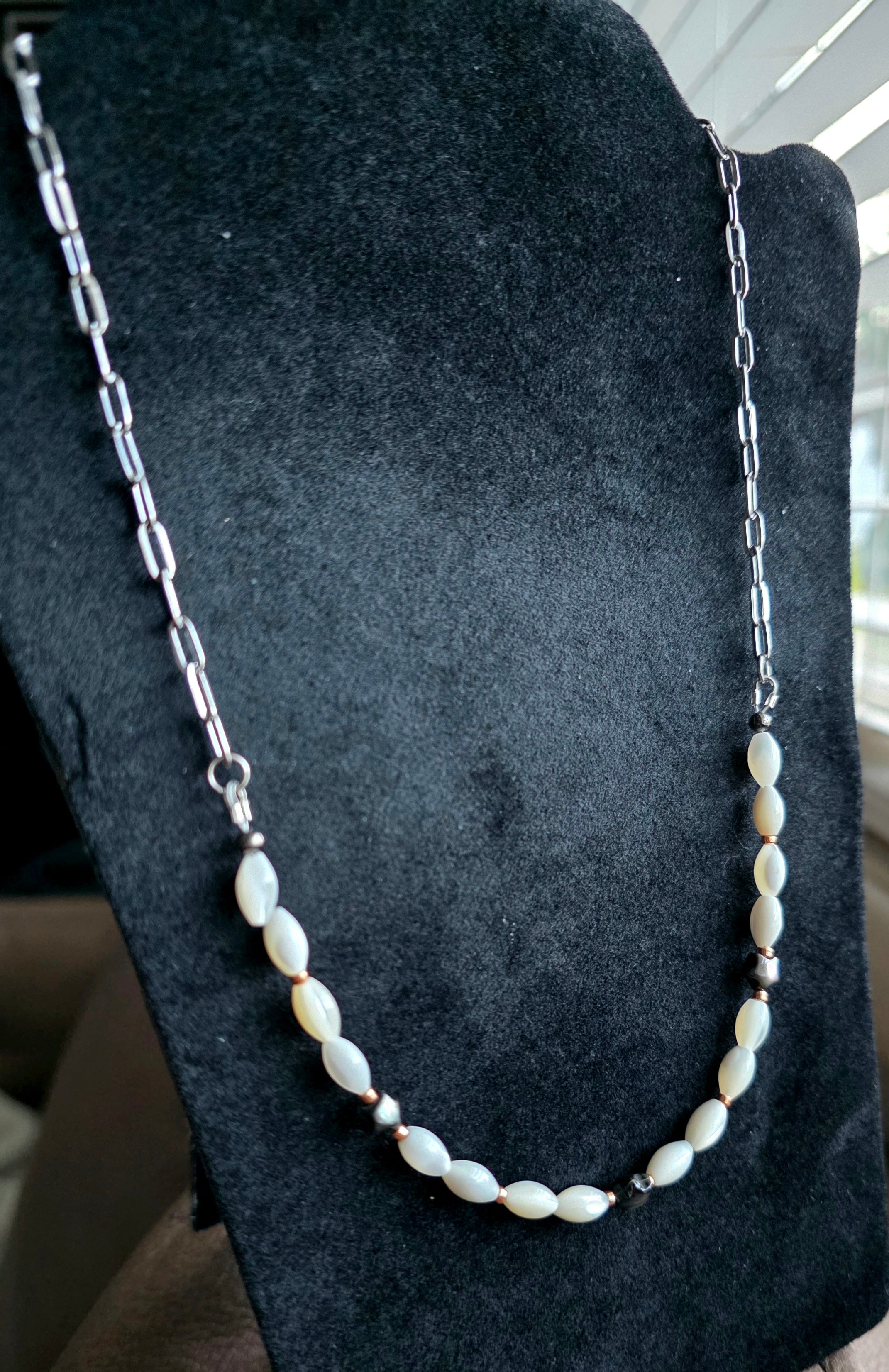 Mother of Pearls on stainless steel